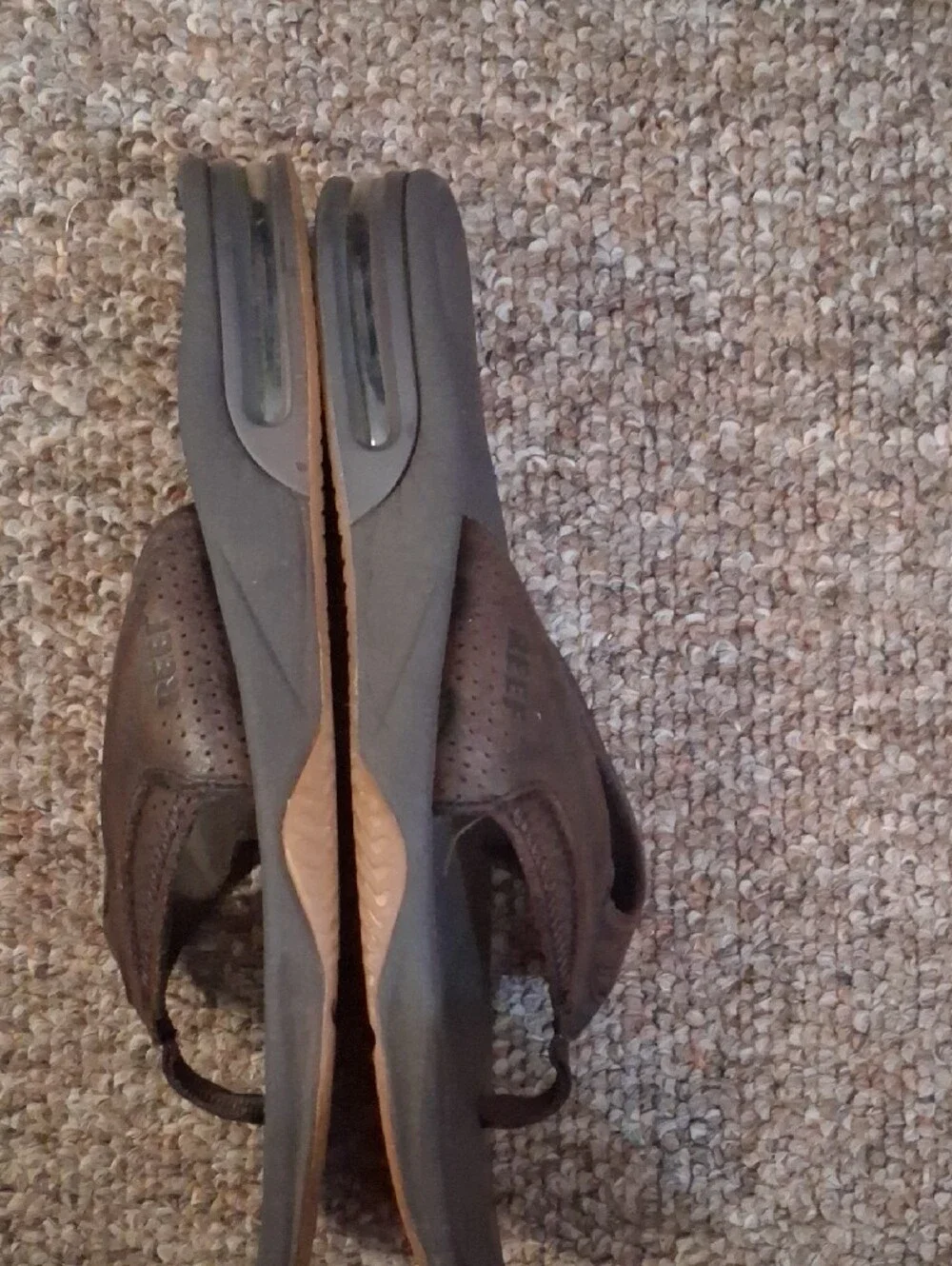 Reef Men's Brown Leather Flip-Flops